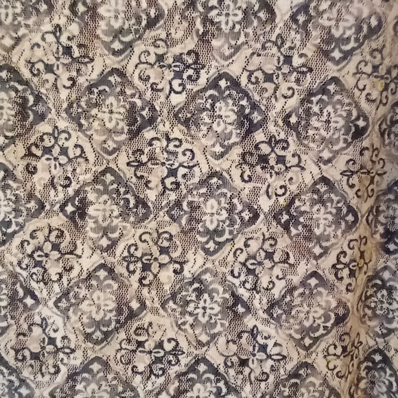 Westbound large long sleeve blouse in shades of brown,blue and white. - Picture 5 of 9